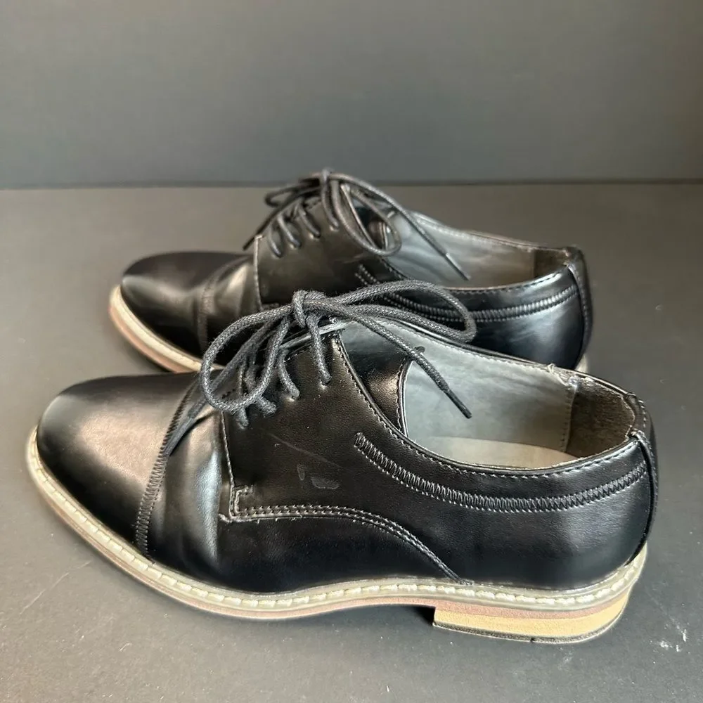 Freeman Boys Black Dress Shoes Light Wear Size 13.5‎